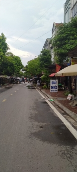 Chủ bán nhà tầng gần chợ lắp ghép TT.ĐÔNG ANH, gần ôtô, siêu thị, nhỉnh 1 tỷ