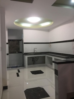 BÁN NHÀ HXH QUẬN BÌNH THẠNH CÁCH MT CHỈ VÀI BƯỚC CHÂN .