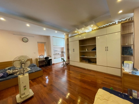 BÁN NHÀ TÔN ĐỨC THẮNG, ĐỐNG ĐA, NHÀ ĐẸP, 45M2 4T MT4.7M, GIÁ 3.8 TỶ