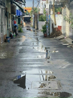 BÁN NHÀ RIÊNG ĐƯỜNGTRẦN THỊ HOA, QUẬN 12, 3,3*9, 1 TRỆT, 1 LỬNG, CHỈ 2,350