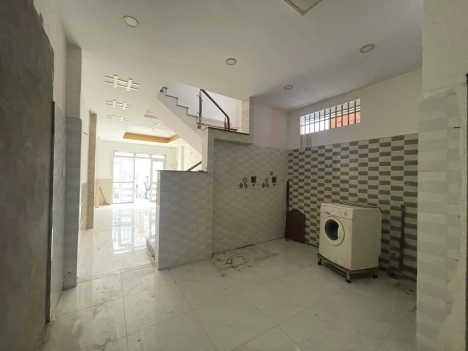 Bán nhà HXH Lê Quang Định, Gò Vấp, 68m2, 4 phòng ngủ.