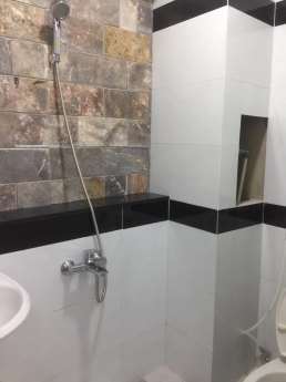 BÁN NHÀ HXH QUẬN BÌNH THẠNH CÁCH MT CHỈ VÀI BƯỚC CHÂN .