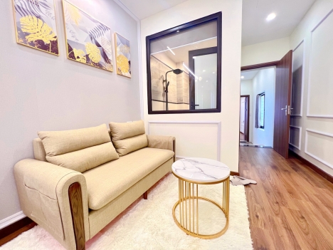 Bay Nhanh  Minh Khai OTO quay đầu, nhà thoáng sáng 2 mặt, 45m2, 4 tầng, Kinh doanh đỉnh chỉ 4,7 tỷ.