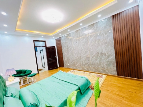 CHỈ 3.95 TỶ - NGUYỄN CHÍNH HOÀNG MAI - NGÕ 4M - Ô TÔ ĐỖ CỬA - NHÀ SIÊU ĐẸP - SĐCC A4