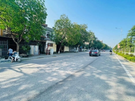 Bán nhà phố Việt Hùng, Đông Anh, ô tô, kinh doanh, tiện ích, giá nhỉnh 4 tỷ