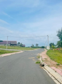 LÀM ĂN THUA LỖ ÔNG ANH CẦN BÁN GẤP LÔ ĐÁT THỔ CƯ GIÁ CỰC RẺ SỔ HỒNG RIÊNG,  MẶT TIỀN ĐƯỜNG LỚN GIÁ