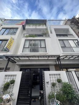 Bán nhà phân lô BỘ Quốc Phòng 70m2 12,5 tỷ