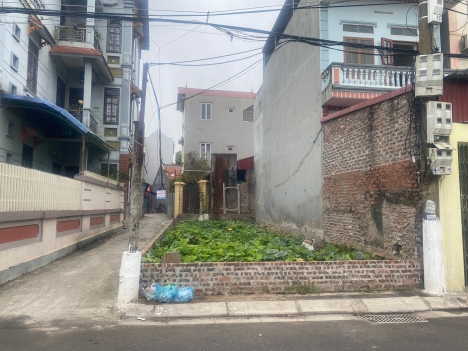 BÁN ĐẤT NGỌC LÂM - LONG BIÊN, LÔ GÓC, NGÕ THÔNG, CHIA 2 LÔ ĐẸP, 72M2, GIÁ: 4.55 tỷ