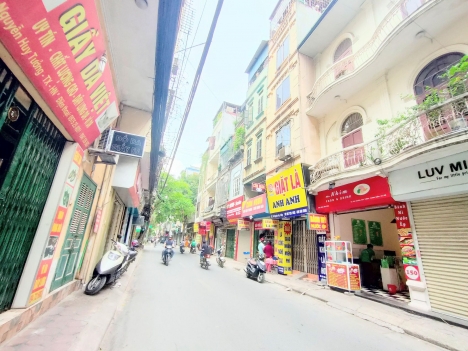 BÁN NHÀ PHÙNG KHOANG, 45m2x6T nhinh 6 tỷ, CẦU THANG MÁY Ô TÔ, K D