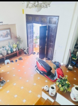 TRUNG TÂM CẦU GIẤY - PHÂN LÔ Ô TÔ. DOÃN KẾ THIỆN, CẦU GIẤY, NHÀ 70M2, 4T, MT6.4M, GIÁ 12 TỶ.