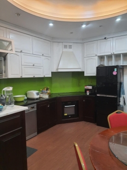 93 Bán nhà Dương Quảng Hàm 48m2, nở hậu giá 4 tỷ 6