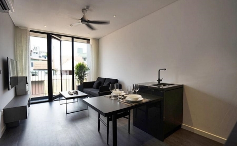 MẶT PHỐ, Trúc Bạch 110m x 9 tầng, THANG MÁY, giá 42 tỷ.