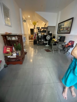 BÁN NHÀ MẶT TIỀN LÊ QUỐC TRINH, PHÚ THỌ ,TÂN PHÚ NHỈNH 5 TỶ