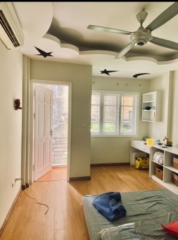 Bán siêu phẩm có 102,Võ Thị Sáu,Hai Bà Trưng,47m2,5 tầng,giá chỉ hơn 9tỷ. Ôtô đỗ cửa,kinh doanh