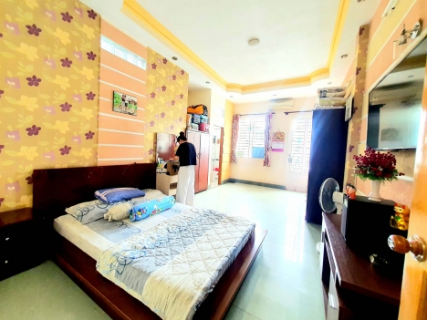 BÁN NHÀ PHÚ NHUẬN HXH 43M2 4 TẦNG BTCT RẺ NHẤT PHÚ NHUẬN NGUYỄN KIỆM 4.3 TỶ.