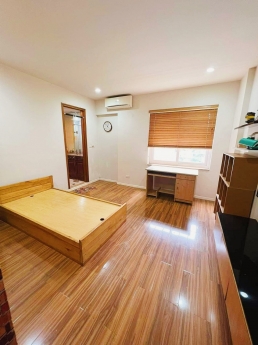 BÁN NHÀ PHỐ LÊ THANH NGHỊ: 37M2, 4 TẦNG, 3 NGỦ, MT 3.5M, LÔ GÓC, NHỈNH 4 TỶ.