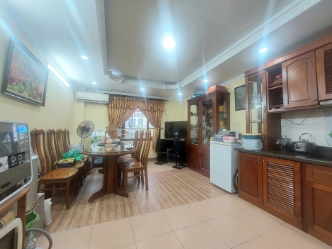 BÁN NHÀ PHỐ TÂN MAI- NHÀ ĐẸP 4 TẦNG- THOÁNG SÁNG- AN SINH TỐT- TẶNG FULL NỘI THẤT