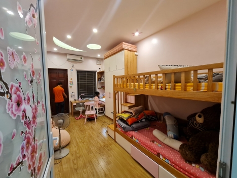 BỒ ĐỀ- GẦN CẦU CHƯƠNG DƯƠNG-FULL NỘI THẤT - GẦN Ô TÔ. 35M2. 3,8 TỶ.