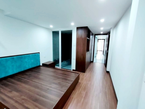 Tòa nhà dòng tiền cho Tây thuê Đặng Thai Mai, Tây Hồ, Dt 86m, 7T, Ô TÔ tránh, giá 18,5 tỷ.