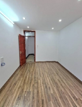 Bán nhà mới koong tại,Tứ Liên, Tây Hồ dt: 35m/5 Tầng/ 3 PN