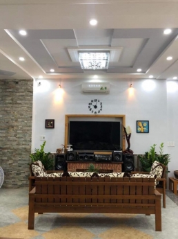 Gấp bán HXH Gò Vấp- Emart 2- 100m2- 4 tầng- 10 tỷ.