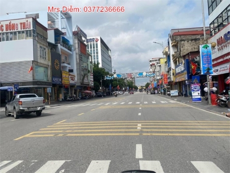 Giá chào 21.5 tỷ, Mrs cần bán 132m đất có nhà 2 tầng trục Cao Lỗ, Uy Nỗ, Đông Anh