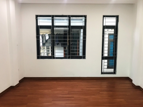 BÁN NHÀ PHÚ ĐÔ ĐẸP RỘNG 50M2 5 TẦNG MT 7M NHỈNH 5 TỶ