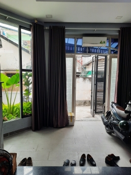 Bán nhà gấp chủ giảm 200tr Phạm Ngũ Lão Gò Vấp 245m2 4Tầng 7.xTỷ