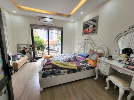 ĐÔNG NGẠC NHÀ ĐẸP Ở LUÔN,Ô TÔ ĐỖ CỬA,15M RA Ô TÔ TRÁNH,FULL NỘI THẤT XỊN SÒ,CHỈ VIẸC XÁCH VALI VỀ