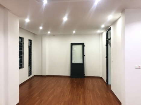 BÁN NHÀ PHÚ ĐÔ ĐẸP RỘNG 50M2 5 TẦNG MT 7M NHỈNH 5 TỶ