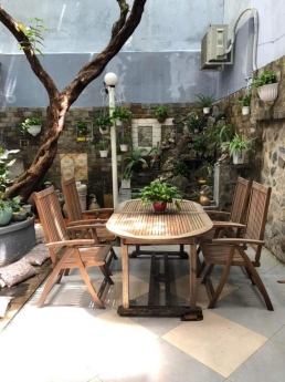 Gấp bán HXH Gò Vấp- Emart 2- 100m2- 4 tầng- 10 tỷ.