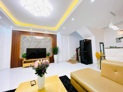 Bán Nhà đẹp Ngọc Thụy 50m – 5 TỶ - Sáng mới lung linh, An Sinh tuyệt vời