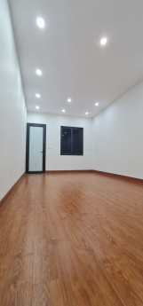 Phân lô, oto tránh tại Đống Đa, 33m2 giá chỉ nhỉnh 7 đồng
