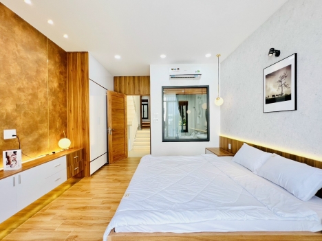 Gần 70m2 , sổ vuông A4 , HXH thông , 5 tầng BTCT mới , Lê đức thọ , P13 , Gò Vấp.
