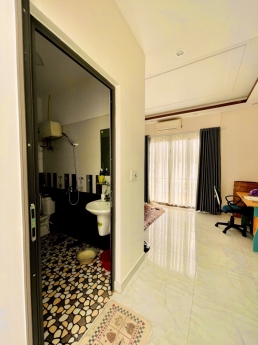 SIÊU PHẨM CÓ MỘT KHÔNG HAI TẠI 681 NGÔ GIA TỰ. VÔ ĐỊCH TRONG TẦM PHÂN KHÚC GIÁ DƯỚI 3 tỷ TẶNG KÈM