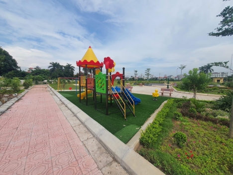 Chính chủ muốn bán 2 lô đất nền đường 15m dự án 102 Như Quỳnh
Địa chỉ: Dự án đất nền 102 Như