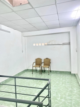 P10 - Phan Văn Trị -2 tầng - 3.6 x 12.5 - nhỉnh 3 tỷ TL-