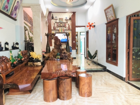 Bán nhà ngang 7m dài 21 khu gia đình cán bộ quân đoàn 4 phường tân phong biên hòa đồng nai