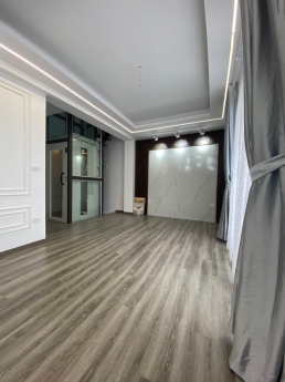 Siêu Phẩm 5 tỷ Bán Nhà Ngọc Thụy 56m, Ngõ Nông, Ô tô, Gần Chợ, Tiện ích vô vàn