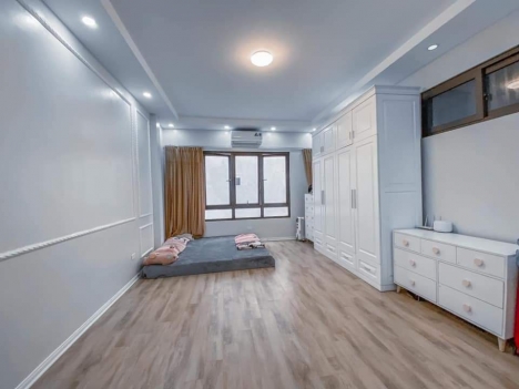 Bán gấp, ô tô, thang máy Quang Trung 76m x 7 tầng, MT 5,3, giá 27,2 tỷ