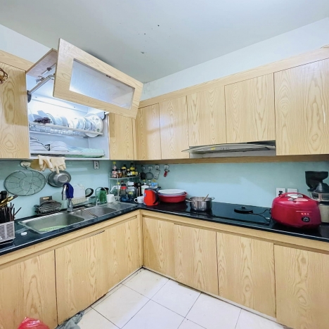 Cực hiếm phố Mai Dịch ( TT Văn Hoá Nghệ Thuật) 40m2 xây 4 tầng MT 4m giá chào 5.5 tỷ,oto cách 20m