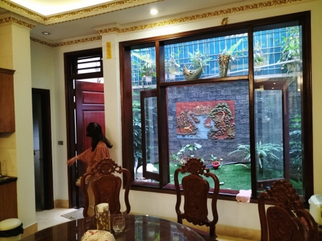 1. Siêu Biệt thự nguy nga - Lô góc 2 mặt tiền - KĐT Việt Hưng, Long Biên, Hà Nội. DT 240m2