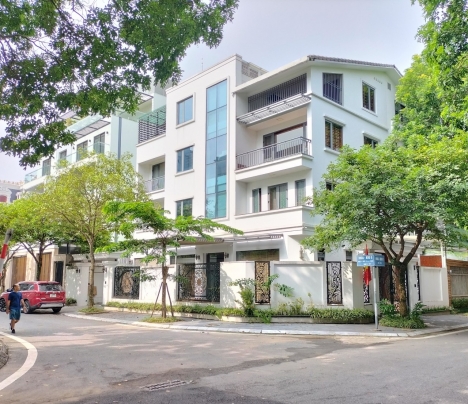 1. Siêu Biệt thự nguy nga - Lô góc 2 mặt tiền - KĐT Việt Hưng, Long Biên, Hà Nội. DT 240m2