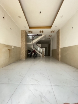 Nhà 4 tầng BTCT hẻm xe hơi Bình Thạnh,giảm gần 2 tỷ 70m2,chỉ 5.6 Tỷ.