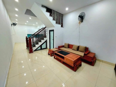 Hộ khẩu Hoàn Kiếm - 20m ra mặt phố - chủ cực thiện trí bán- nhà đẹp ở luôn chỉ 4 tỷ 550