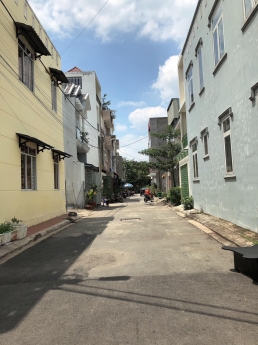 chính chủ Đất 5.2x13 , 68m2 , Hẻm 6m , XDTD , SHR , An Phú Đông , Q12 , chỉ3ty980
