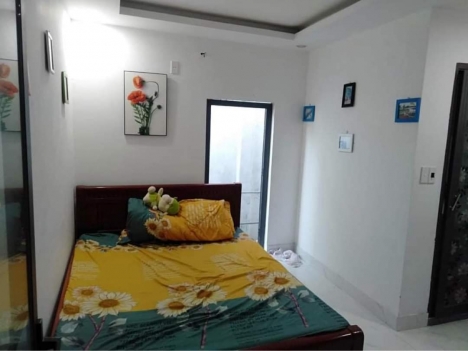 Thiếu nợ Bán rẻ nhà 2 tầng Lê Độ 2 pn dtsd 62m2 gia 1,x tỷ