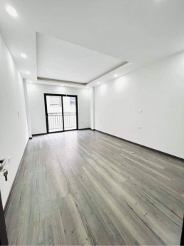 NHÀ ĐẸP PHỐ THANH NHÀN: 40M2, 5 TẦNG, 4 NGỦ, MT 3.8M, 10M RA NGÕ Ô TÔ. 2.9 TỶ.