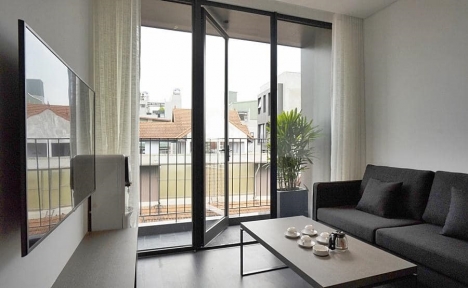 MẶT PHỐ, Trúc Bạch 110m x 9 tầng, THANG MÁY, giá 42 tỷ.