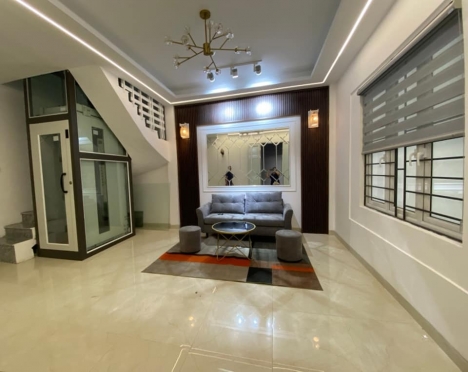 Siêu Phẩm 5 tỷ Bán Nhà Ngọc Thụy 56m, Ngõ Nông, Ô tô, Gần Chợ, Tiện ích vô vàn